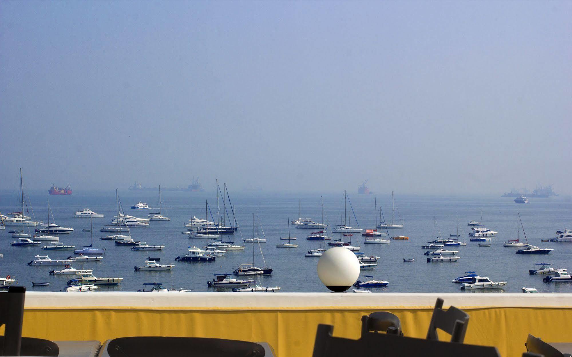 Hotel Harbour View Colaba Bombay Esterno foto